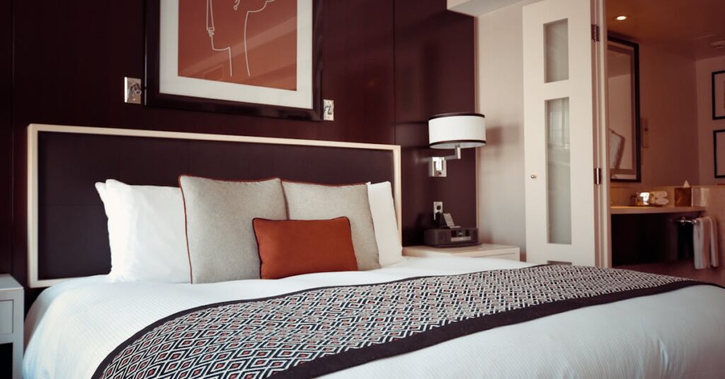 Otel Terliği Seçerken Önemli İpuçları: En İyi Seçenekleri Nasıl Belirlemelisiniz?